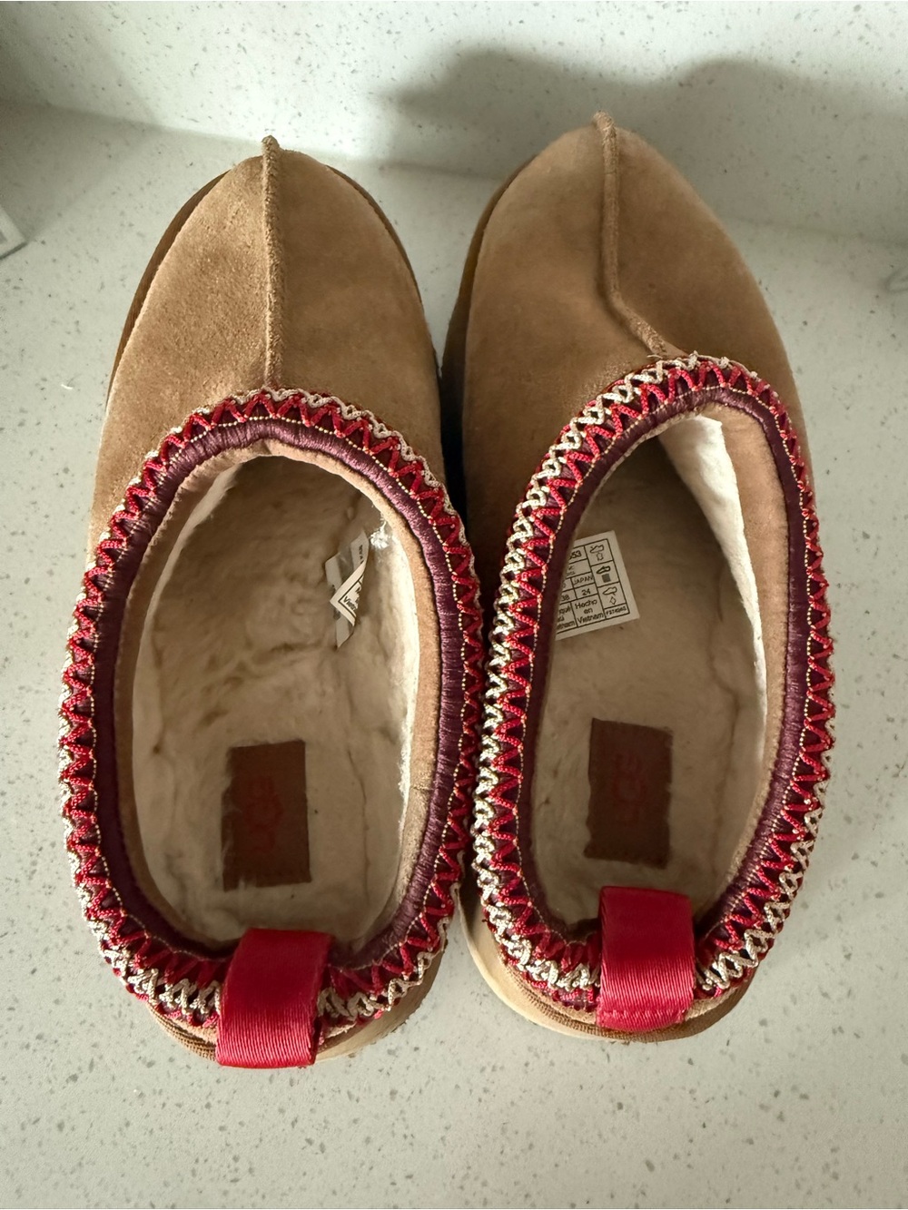 UGG Women's Tan Suede platform Booties with Red Trim size 7